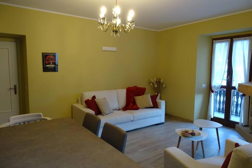Ferrari'S: Bright Apartment With Magnificent View Chiesa in Valmalenco Eksteriør bilde